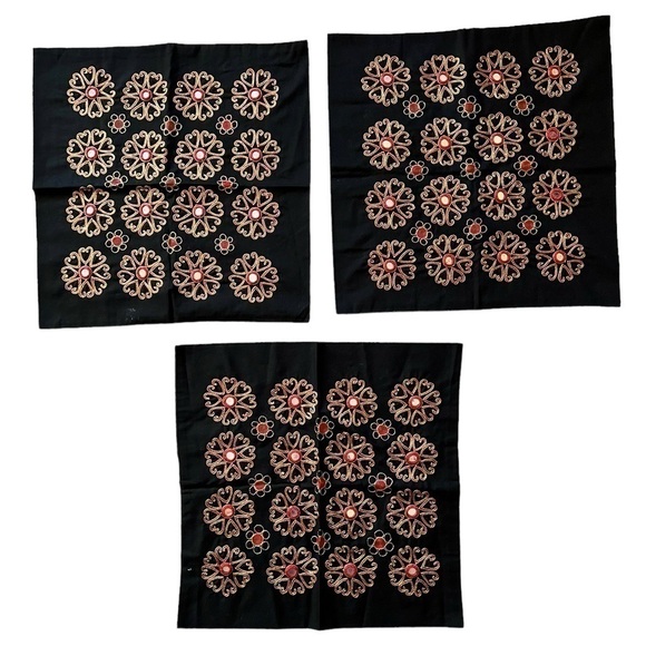 Black Red Mirror-Inlaid Accent Cushion Cover with Embroidery - Picture 1 of 4